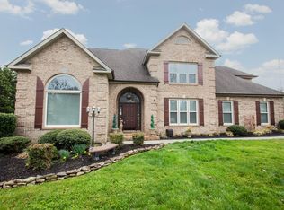 24 Raintree Xing, Oak Ridge, TN 37830