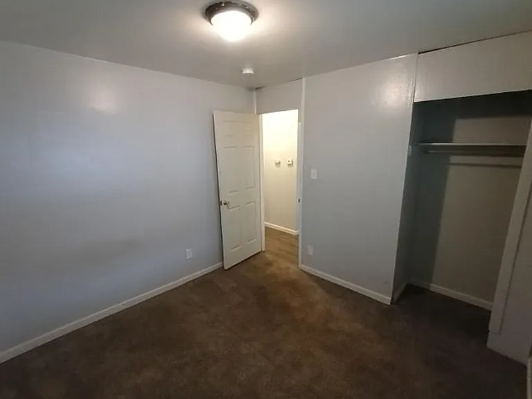 20460 Griggs St — Photo 20