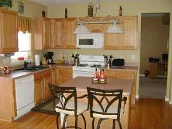 4th image of 5825 Lucerne Ln