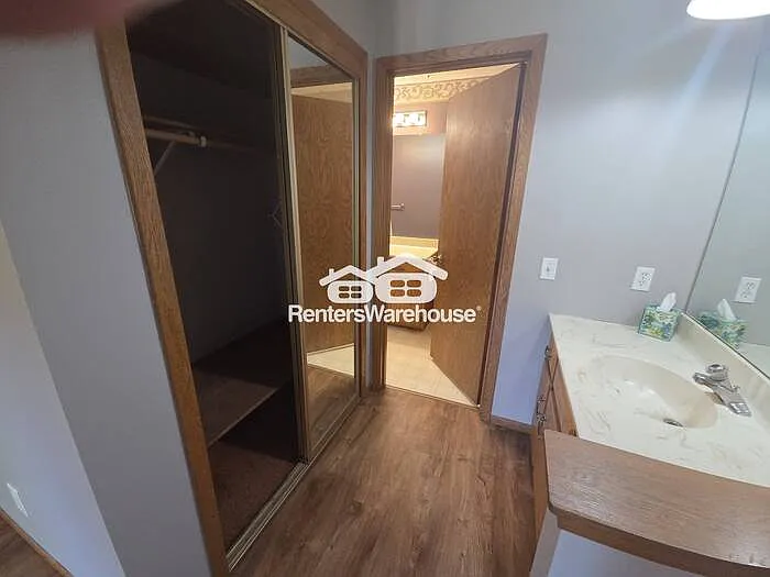 15536 Garfield Cir — Photo 10