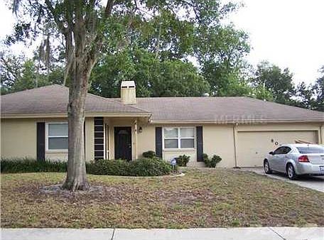 2nd image of 805 Kingswood Pl