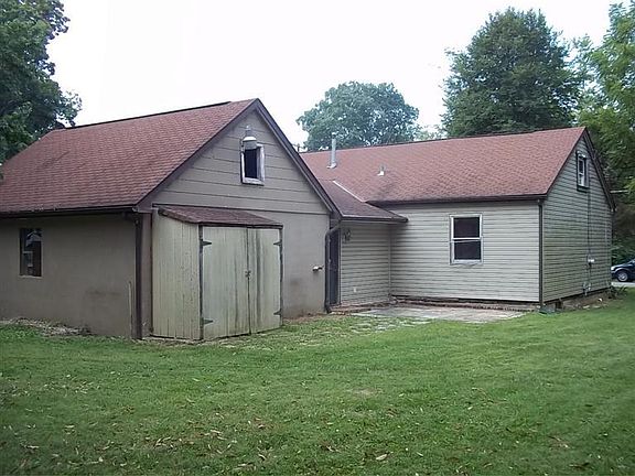 2nd image of 417 Hanna Ave