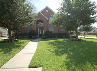 17814 Island Spring Ln, Tomball, TX 77377