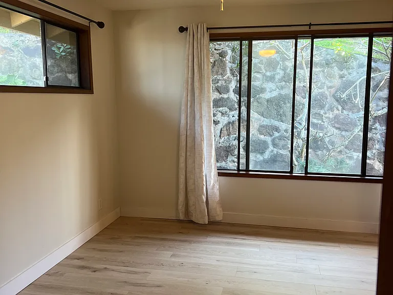 1392 Aupupu St #2 — Photo 9