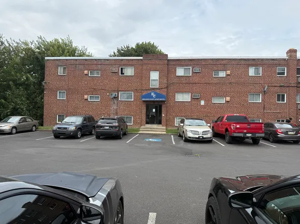 528 Knorr St #19, Philadelphia, PA 19111