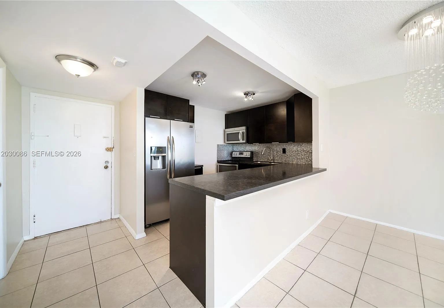 Gateway House Condo - Nor — Photo 4