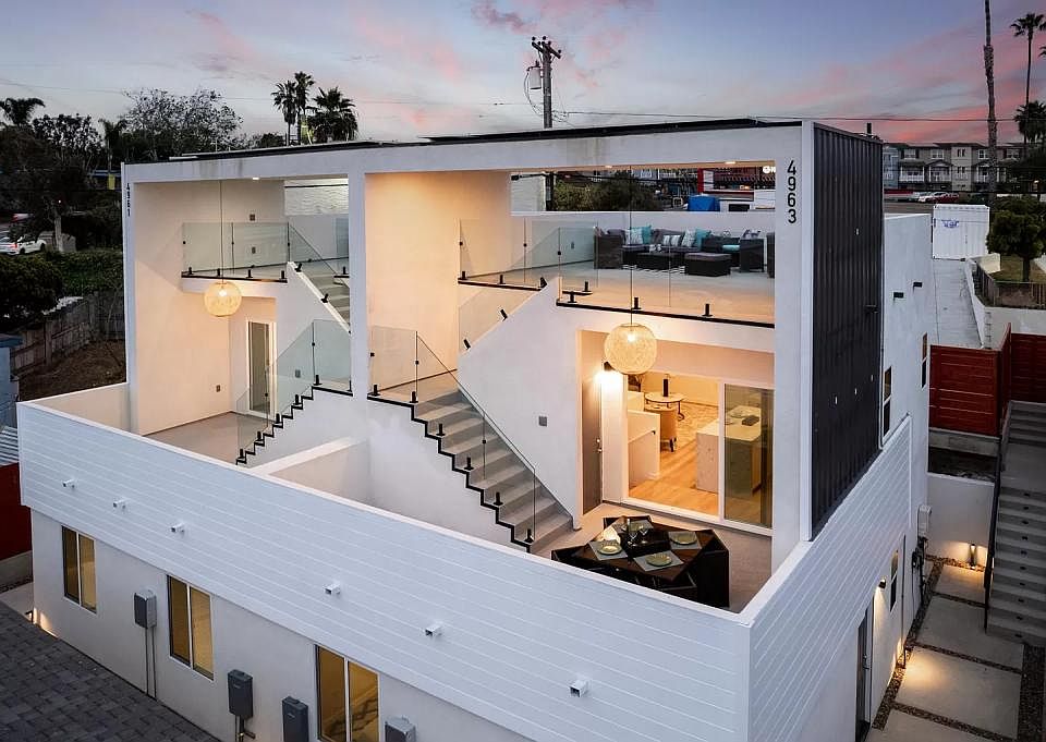 1st image of 4963 Jumano Ave