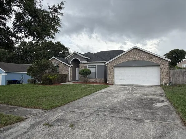 3733 Weetamoo Cir, Orlando, FL 32818