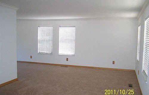1st image of 912 Old Stone Ct