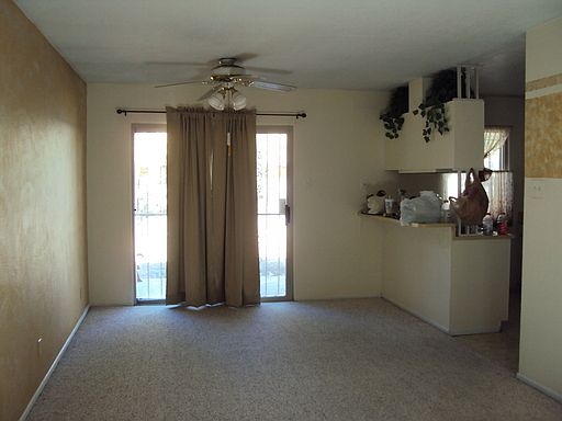 3rd image of 6132 Calle Nueve NW