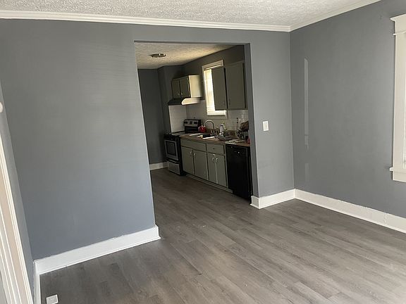 3rd image of 914 Locklayer St