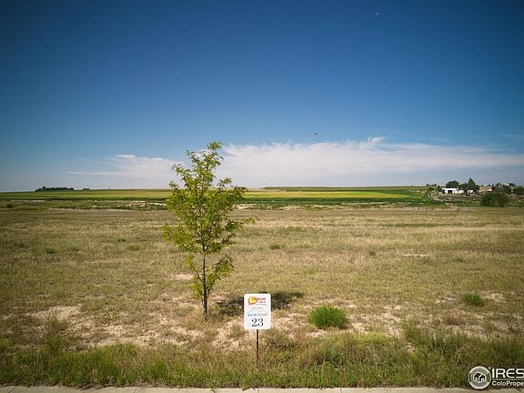 2nd image of 23 Lakeview Cir