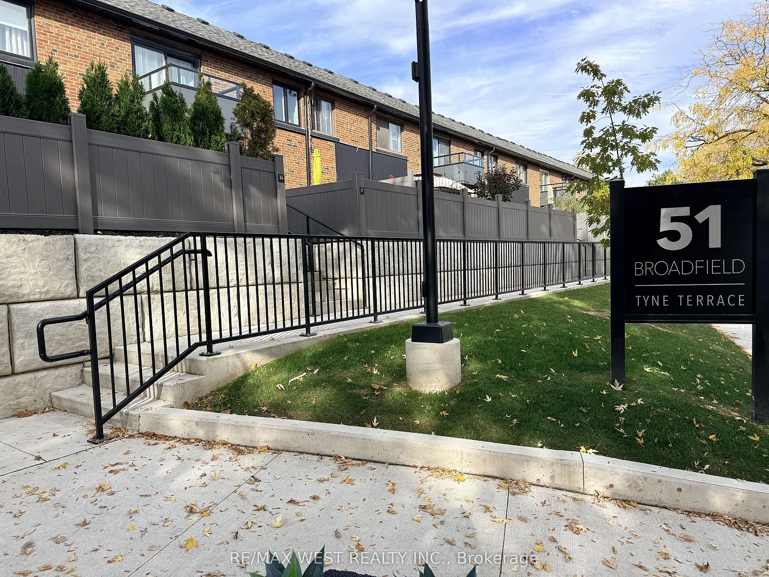 5 bed, $3,800 — Photo 1