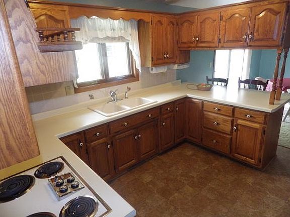Bright Kitchen
