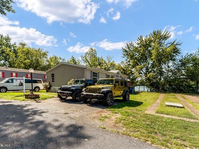 68 Lake Dr, Middletown, PA, 17057