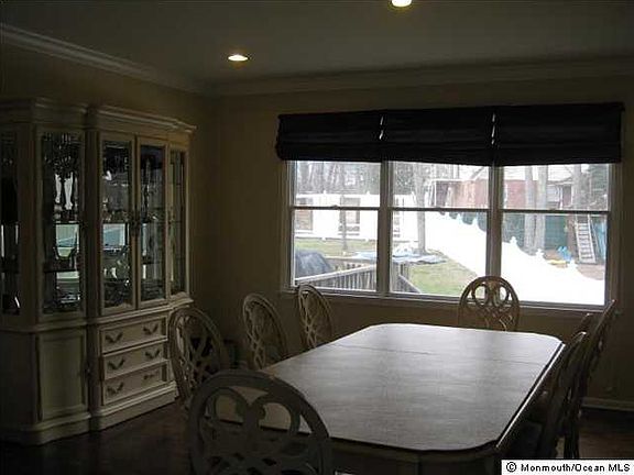 5th image of 35 Shonny Ct