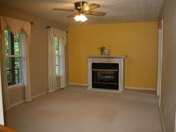 2nd image of 1099 Patterson Dr