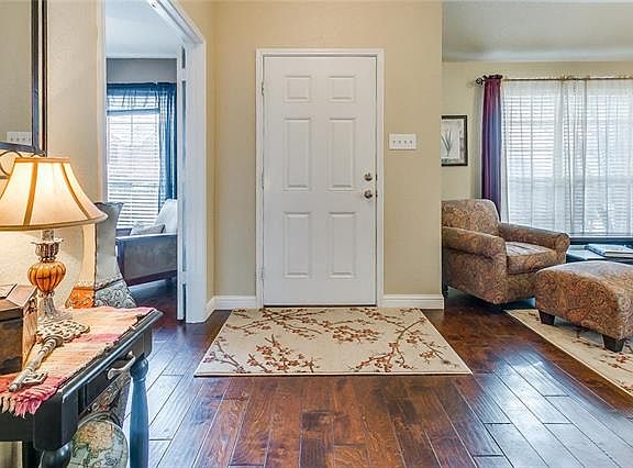 5th image of 813 Mesquite Dr