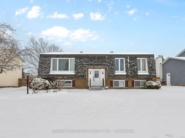 33 Owlshead Rd, Ottawa, ON K0A 3P0