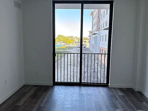 3rd image of 705 SW 88th Ave #8080cf7ce