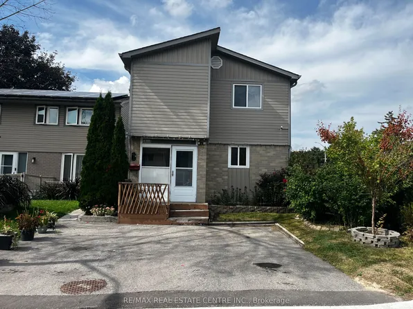 1 Hawkins Ct, Brampton, ON L6S 2N7