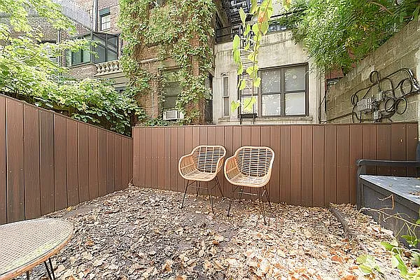 Rented by Living New York | media 2