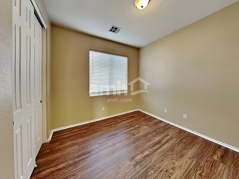 3708 S 100th Gln — Photo 14
