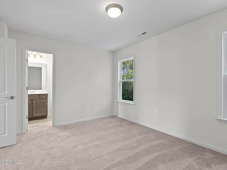 473 Sullivan Loop Rd — Photo 22