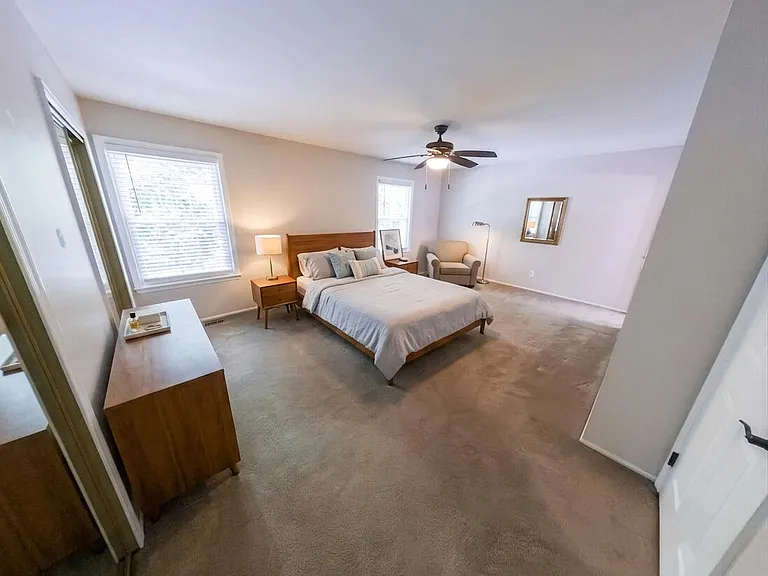 4 Vassar Pl — Photo 4