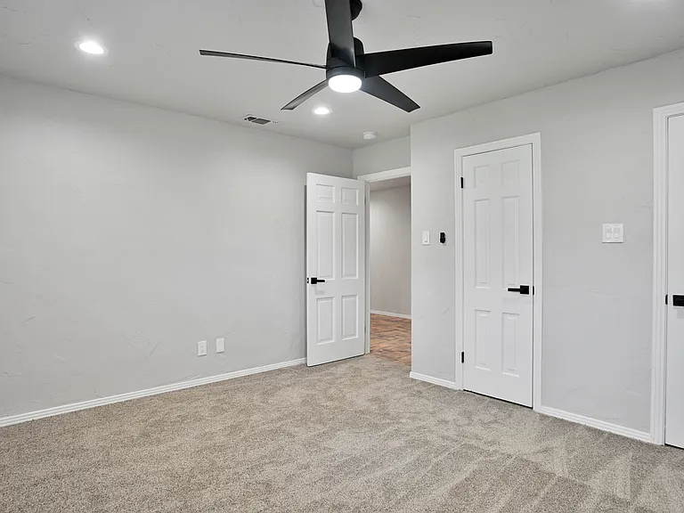 3811 63rd Dr — Photo 21