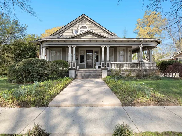 422 S Limestone St, Gaffney, SC 29340