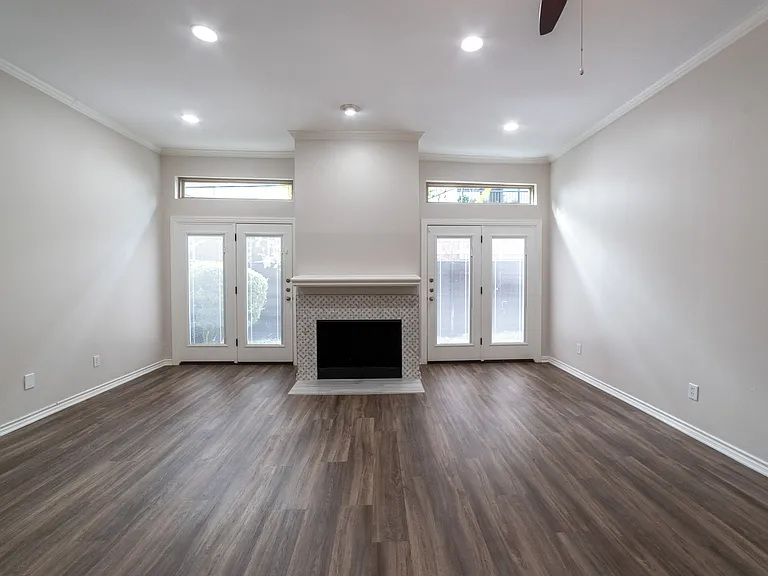 3813 Prescott Ave #102 — Photo 2