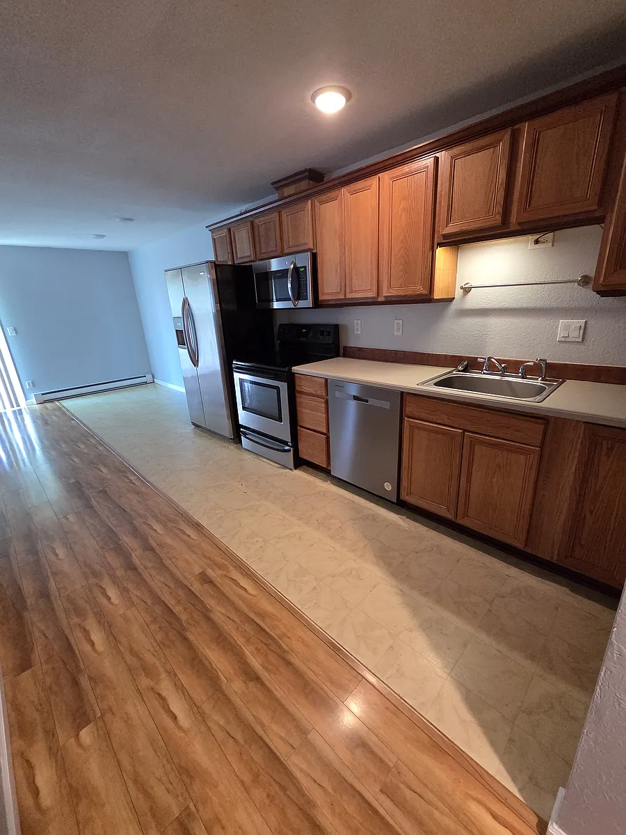 Building Photo - 1508 G St #1508