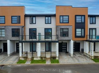 964 West Village Sq, London, ON N6H0J7