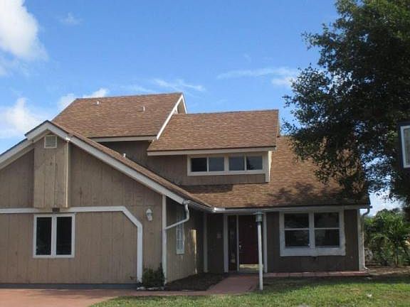 2nd image of 1836 Banyan Creek Cir N