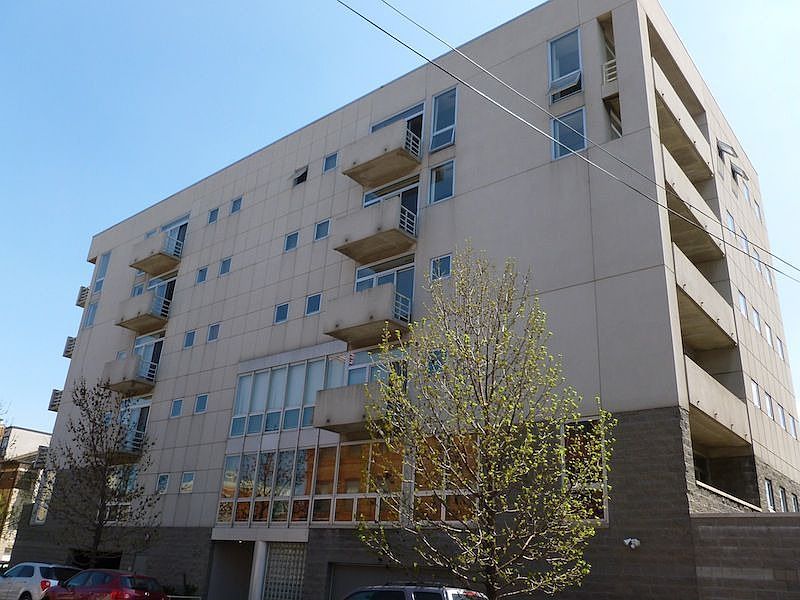 1st image of 1035 W Huron St APT 701