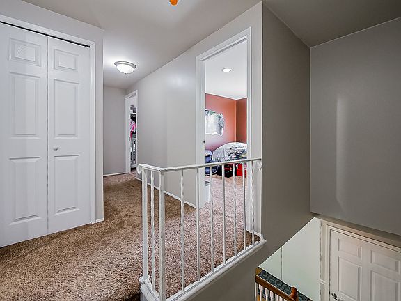 4th image of 6054 Wynford Dr