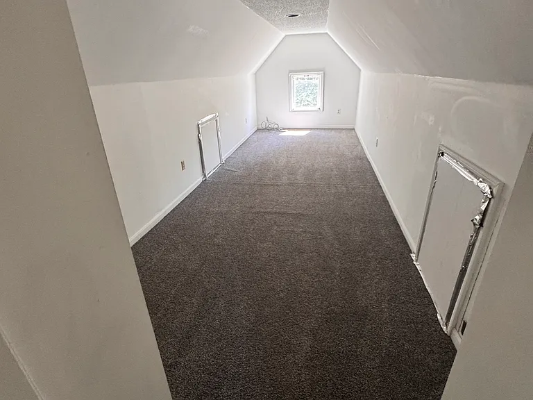 214 W Douglas St #214 — Photo 7