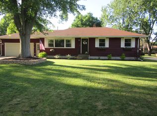 1093 Lynden Rd, Holland, MI 49423