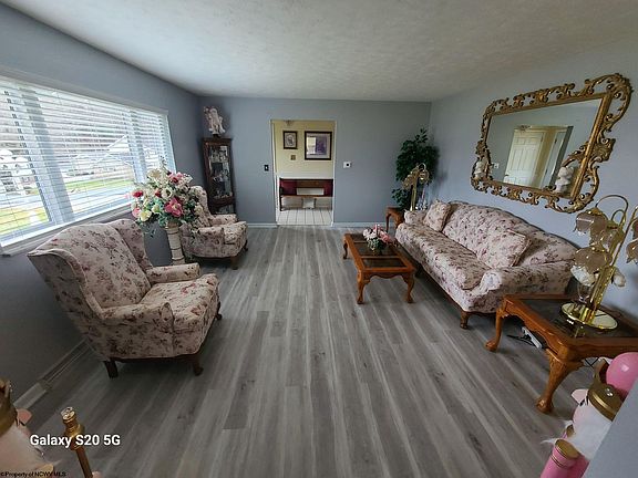 3rd image of 1804 Martha Ave