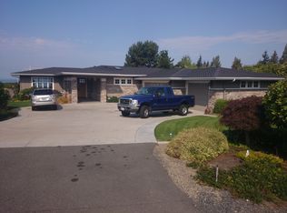 17231 12th Ave NW, Shoreline, WA 98177