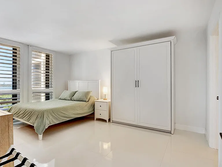 5380 N Ocean Dr #6C — Photo 19
