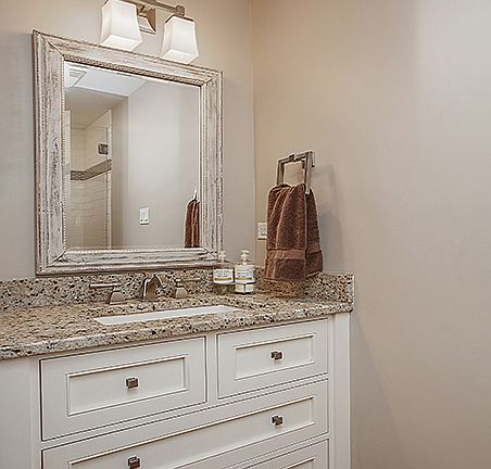 5th image of 232 N Park Blvd
