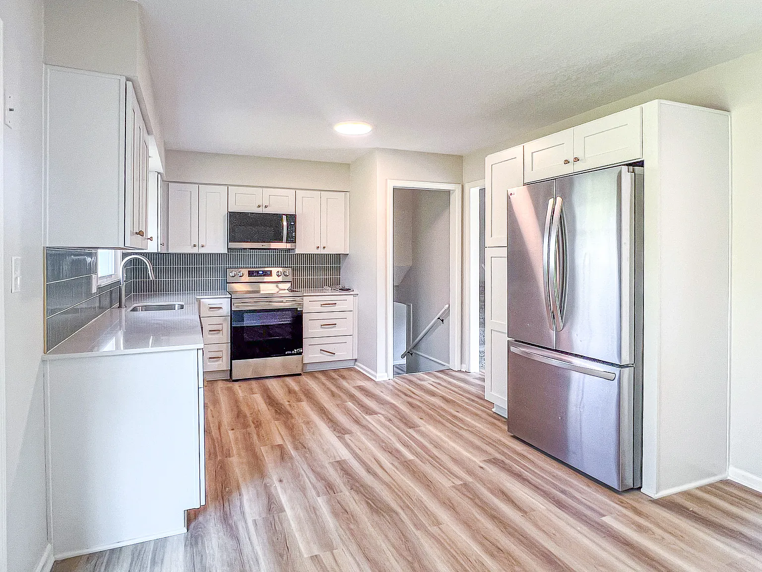 3 bed, 2.5 bath, 1632 sqft, $2,595 — Photo 4