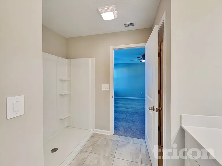 56 Raphael Ln — Photo 21