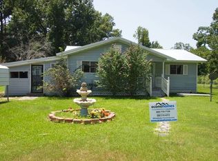 124 Marshall St, Joaquin, TX 75954