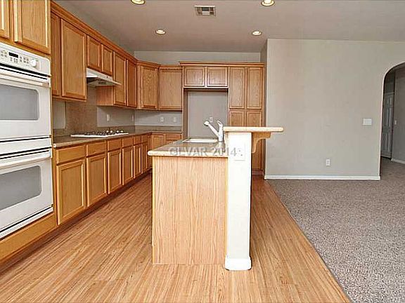 2nd image of 9748 Mount Lompoc Ct