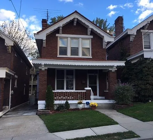 112 15th St photo 1