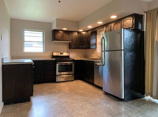 519 Kipling Ct, Wheaton, IL 60187