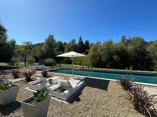 805 Los Trancos Rd, Portola Valley, CA 94028